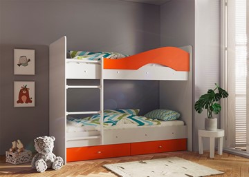 Детская двухъярусная кровать ТМК Мая с 2 ящиками на щитах, корпус Млечный дуб, фасад Оранжевый в Томске